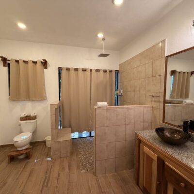 San Ignacio Belize Treetop Rooms