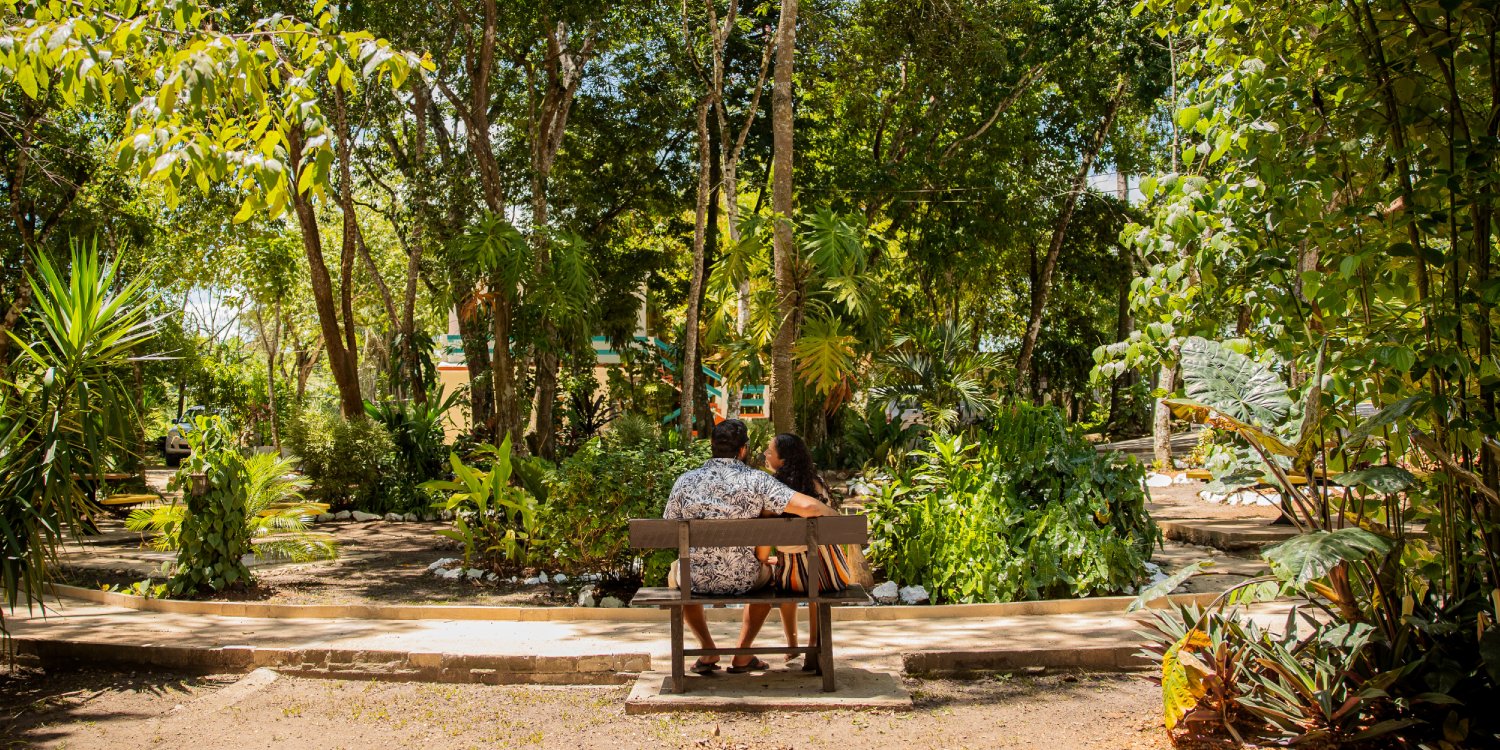san-ignacio-belize-hotels-Contact-banner